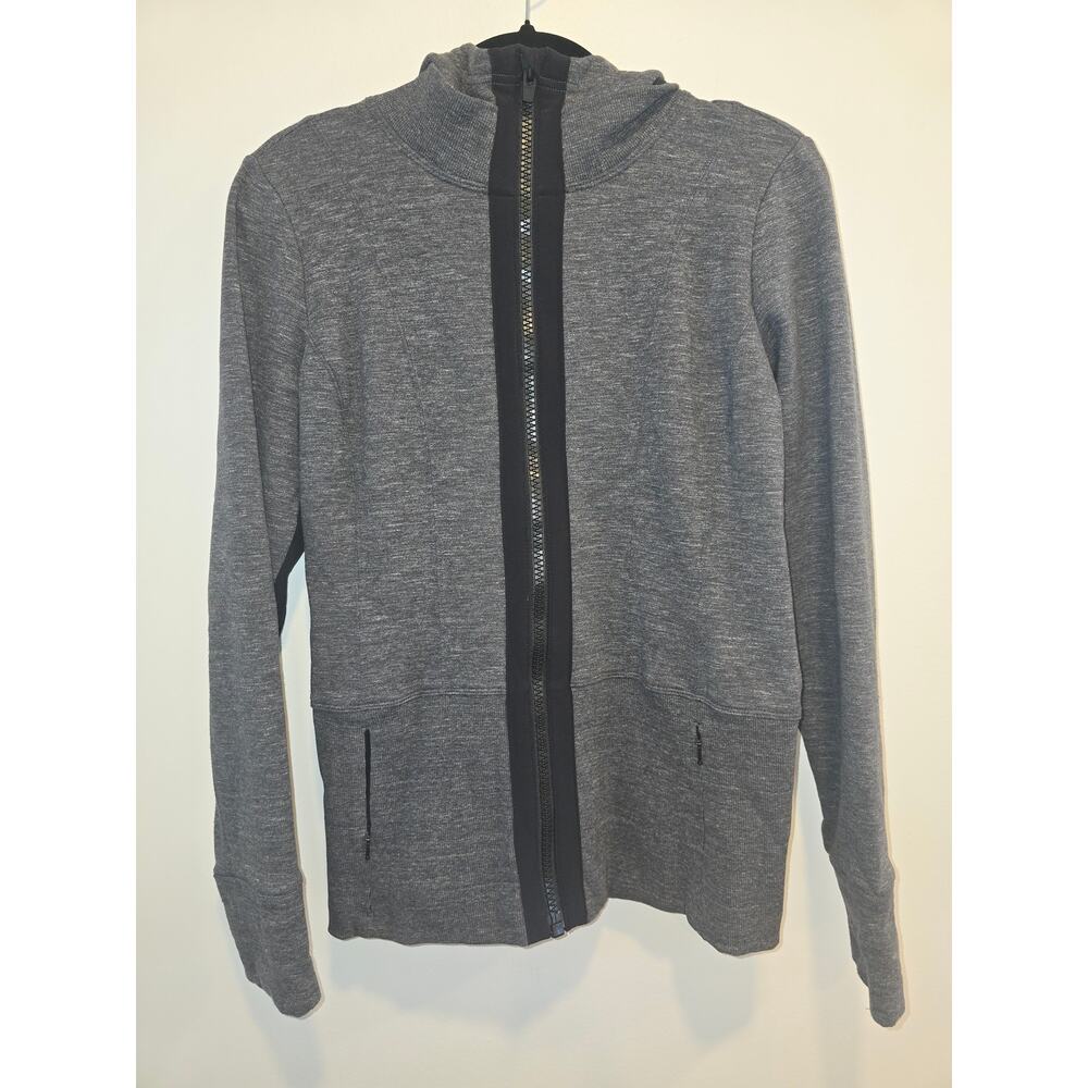 Athleta Gray and Black Hooded Zip Up Size Small Preloved